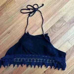 LIKE NEW Boutique Tie Crop Top Medium